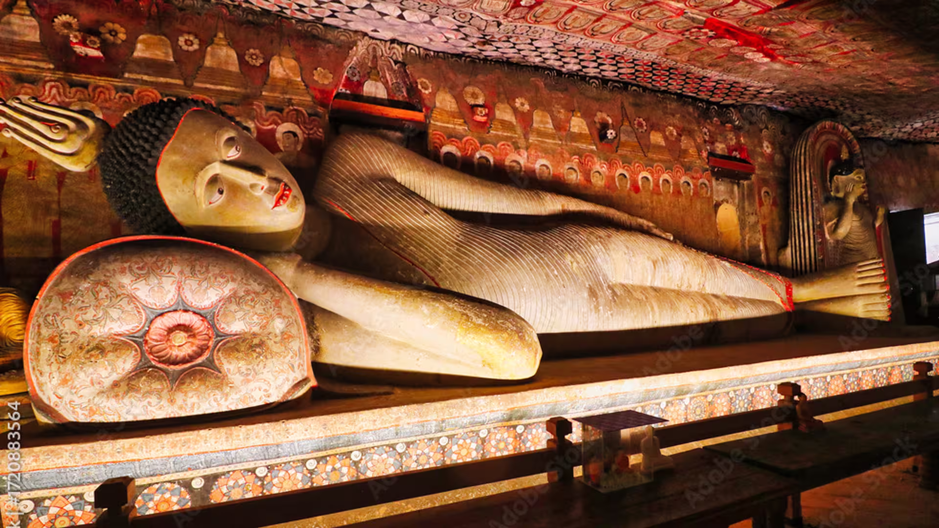 Cave of the Great Kings (Maharaja Lena)