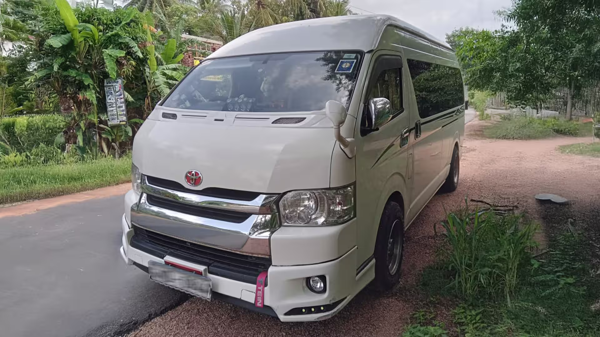 Mini Bus (High Roof Long) - Image 2