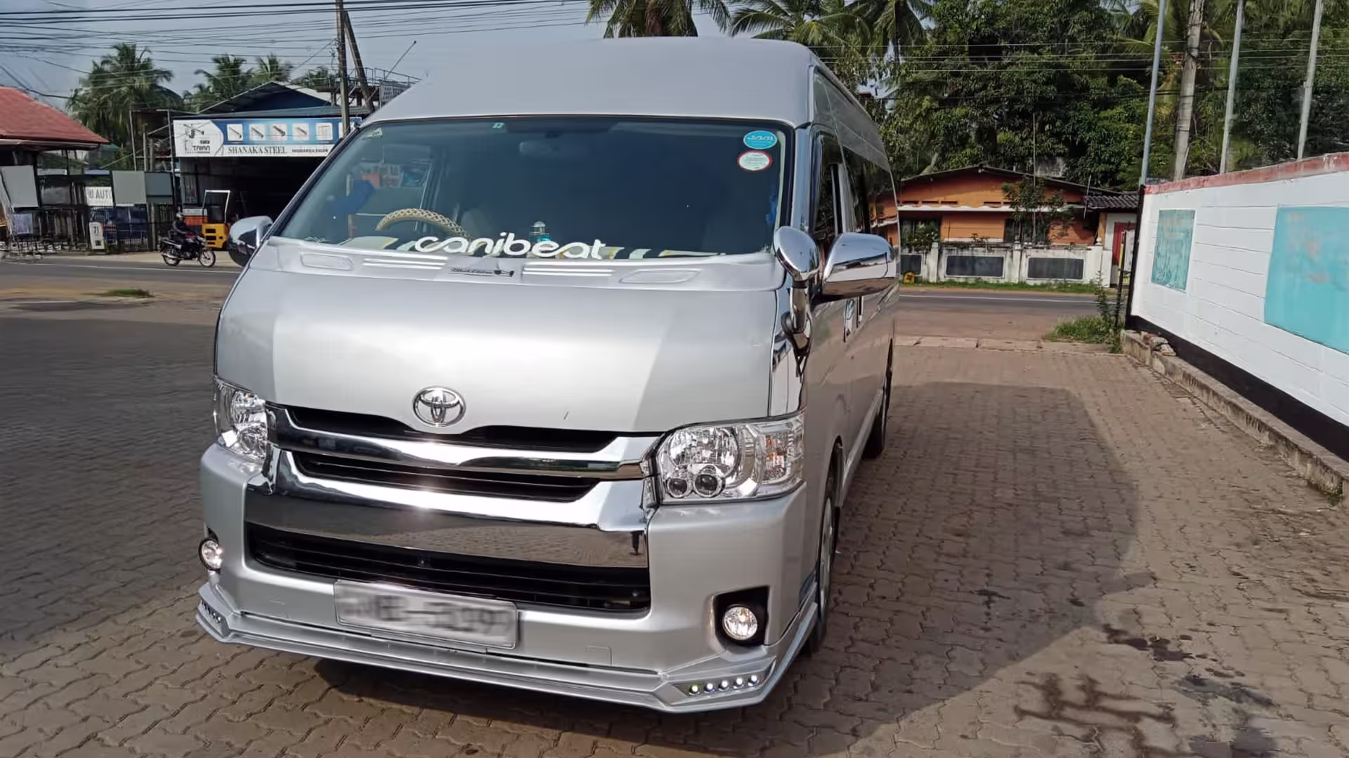 Mini Bus (High Roof Long) - Image 4